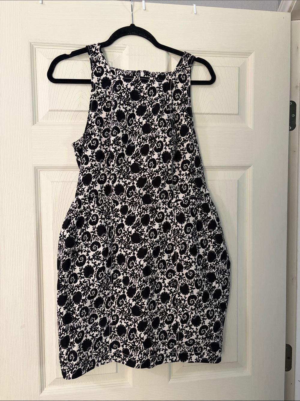 Maeve by Anthropologie Black and White Floral Sheath Mini Dress